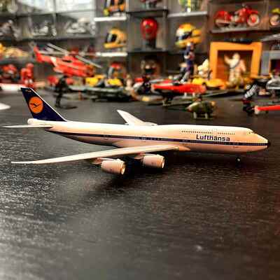 NG400比例合金飞机德国汉莎航空波音747-8客机成品模型礼品级藏品