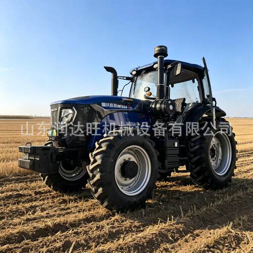 欧豹M704-2H四驱轮式拖拉机深耕土地家用果园大棚1604拖拉机