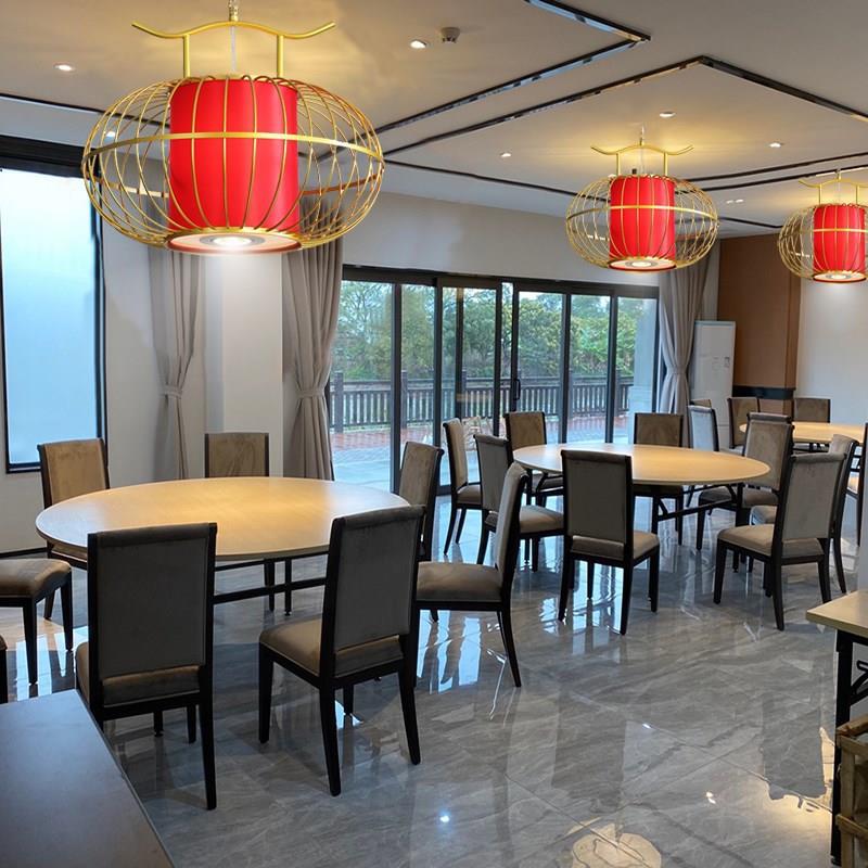 。新中式火锅店灯笼吊灯中国风铁艺餐厅饭店灯带射灯茶楼过道走廊