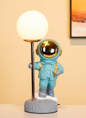 创意儿童礼品太空人宇航员台灯现代多功能创意礼品家居摆件装饰品