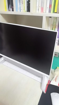 戴尔一体机电脑怎么样?听说口很多?开机黑屏有这事吗?