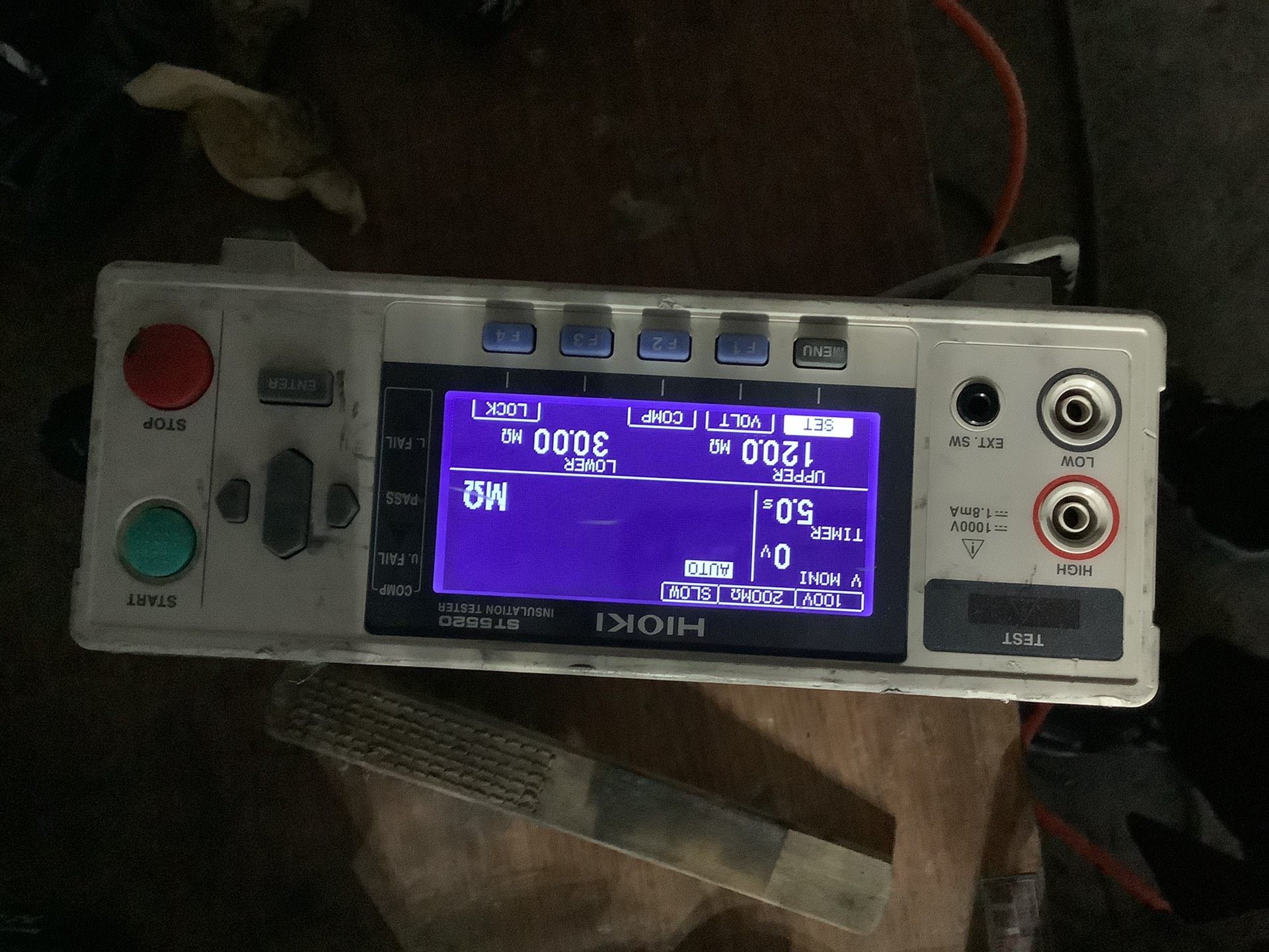 原装日本HIOKI绝缘电阻测试仪ST5520一台图为实物功能