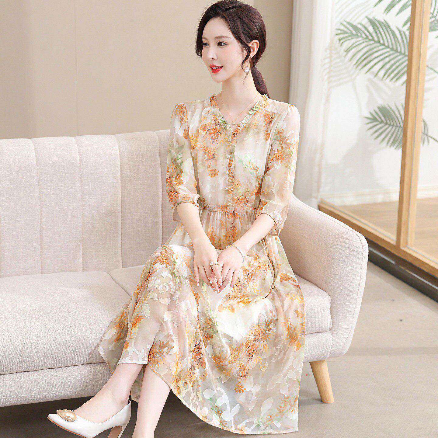 夏装碎花桑蚕丝中长款洋气妈妈高档女时尚中老年收腰真丝连衣裙子