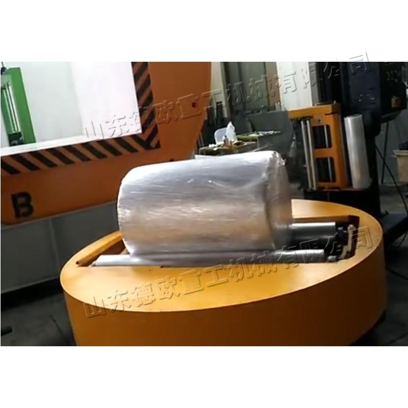 圆柱形产型品缠绕包机圆筒纸无纺布二次打626包装机大货物防尘设