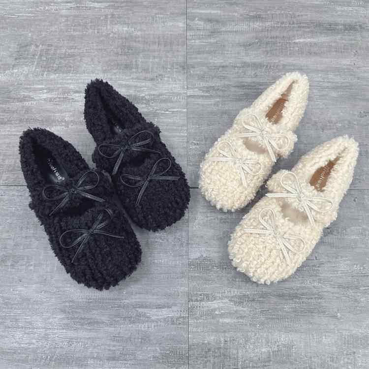 2025年秋冬季新款平底蝴蝶结加绒毛毛鞋女百搭棉鞋大码女鞋41到43