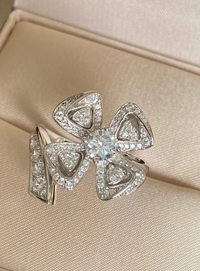 公价107000】99新宝格丽白金咏绽四叶草镶钻戒指AN858691尺码咨询