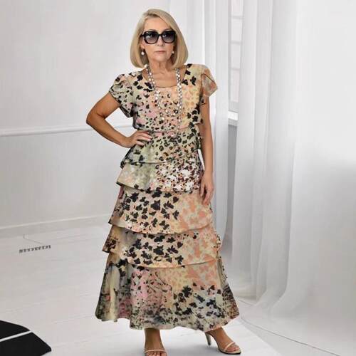 Women's short sleeved V-neck skirt style long skirt