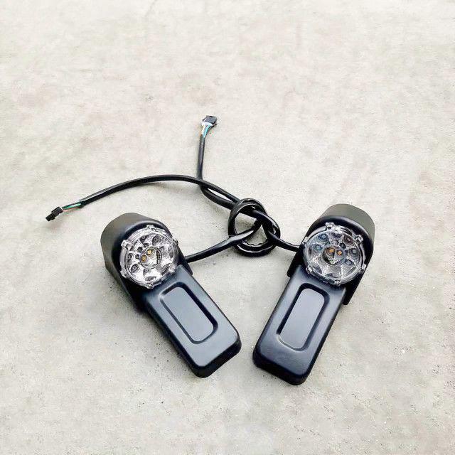 电动三轮车后车灯后泥瓦尾灯后尾灯LED总成转向灯刹车灯夜行灯