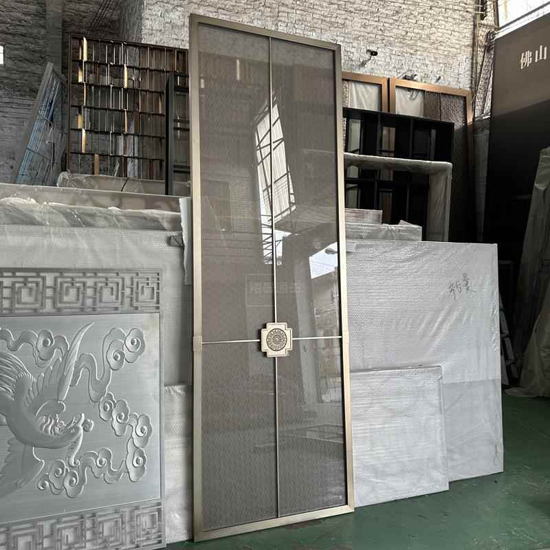 夹丝玻玻璃屏酒不锈钢边框FTQ浮雕风金属隔断山水画店艺术夹绢璃