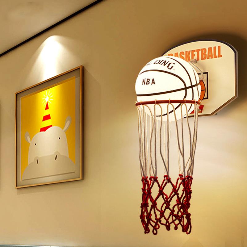儿童房篮球壁灯男孩卧室创意卡通现代灯LED床头灯书房NBA壁挂式