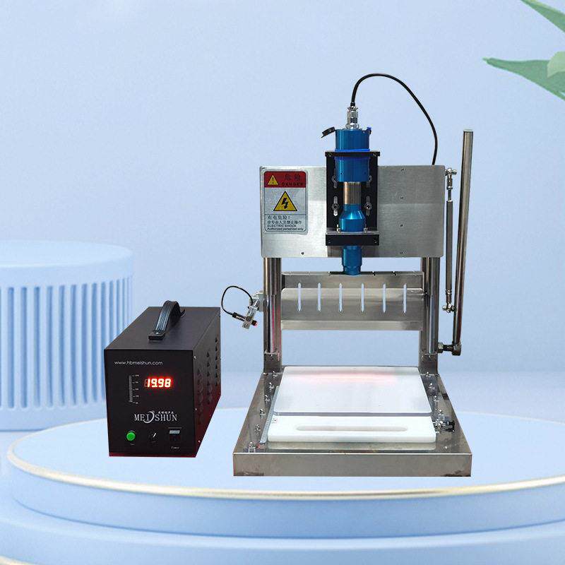 自动分切机杏仁牛轧糖可可雪花酥切块机垂直切割机小巧便携