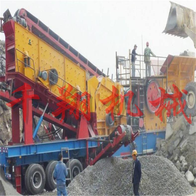 砂石生产线反击式小型移动制砂破碎机站 轮胎式建筑垃圾粉碎设备