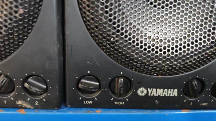 3月25日北京市某公司报废处置内部线路拆除的监听音响一批共14台网络拍卖公告