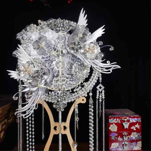 银色新娘团扇结婚秀禾扇子成品双面婚礼高级感手工喜扇diy材料包