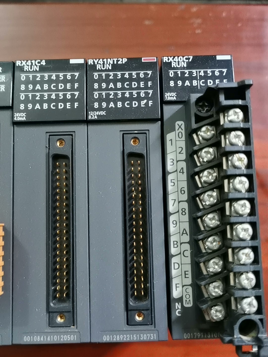 MITSUBISHI三菱R系列RX40C7二手拆机输入输出模