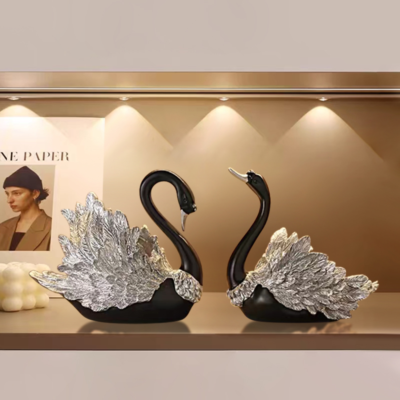 现代轻奢天鹅摆件家居客厅玄关酒柜电视柜饰品高档装饰送礼树脂