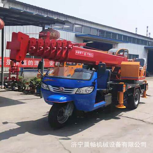 厂营销农用三轮吊车 3吨小型工程三轮随车吊 移树起重机船吊