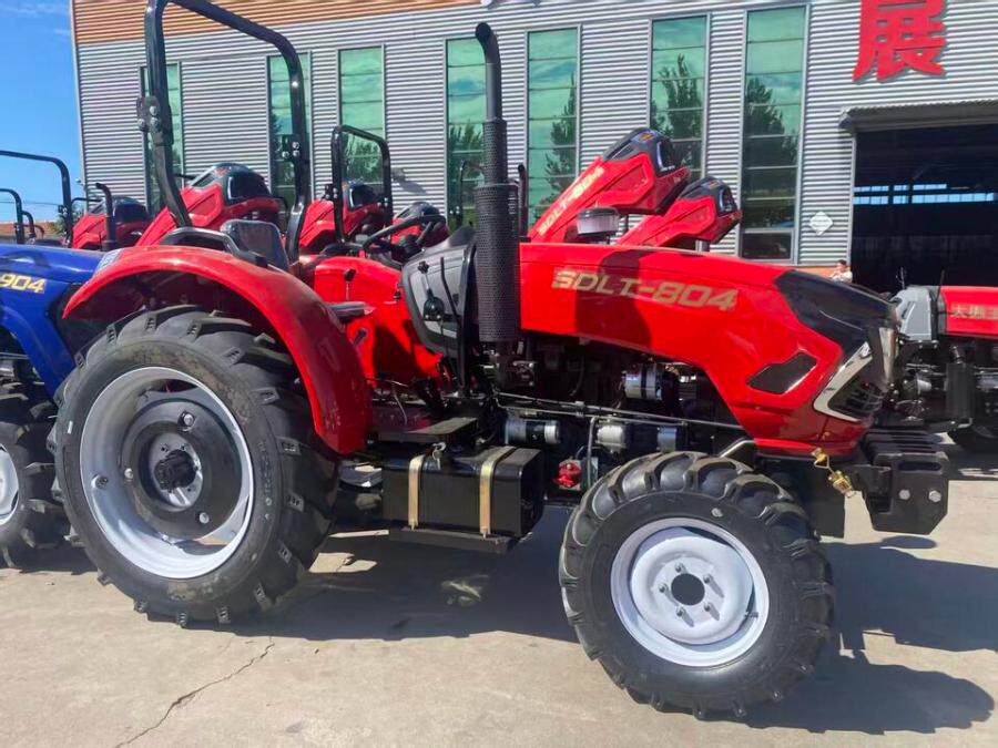 4月5日烟台全新804拖拉机配置见公告网络拍卖公告