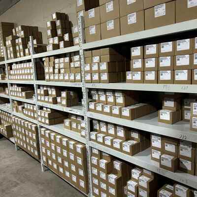 西门/子PL5C可编程控制器S7-120CPU主机6ES72144/21-10AG0-0XBAVB