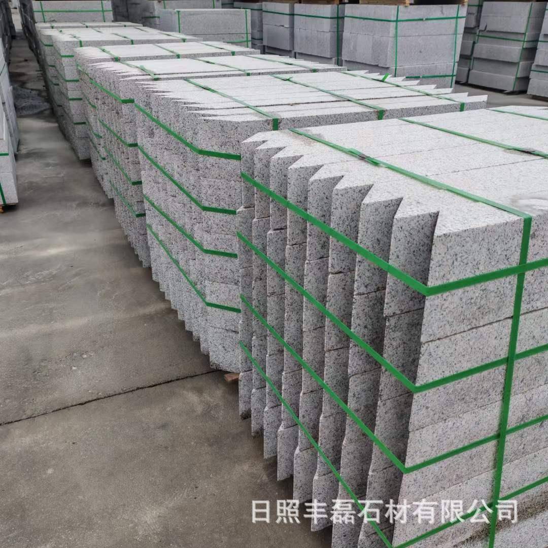花岗岩五莲花树坑石园林绿化工程树池边石斜边侧石浅灰色树围石