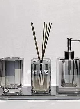 现代家居沐室水晶料香薰瓶，洗手液瓶，漱口杯和棉签蛊饰品