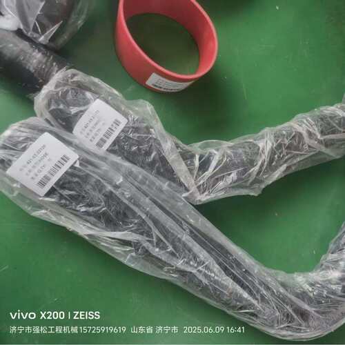 WA470-3胶管421-03-22120 421-03-22111 装载机全车配件水管