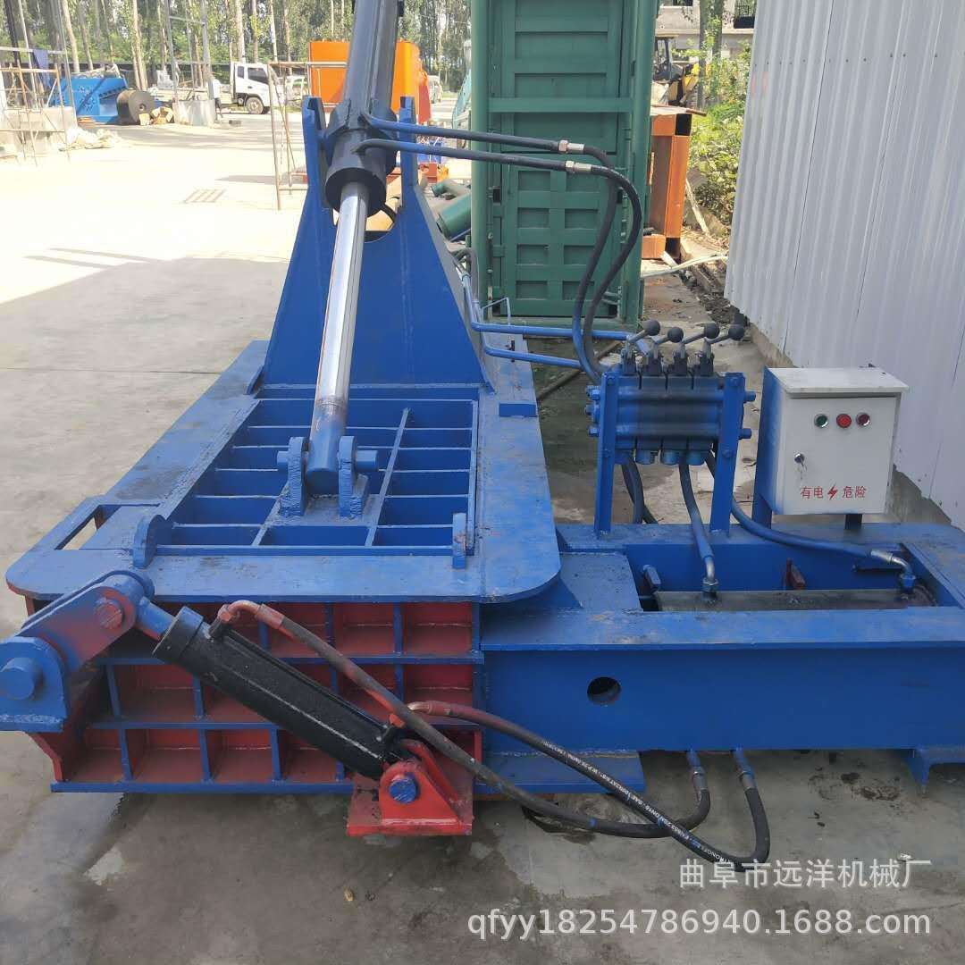 废金属边角料压缩成型机塑料瓶废金属下角料打包机铝板铝屑压块机