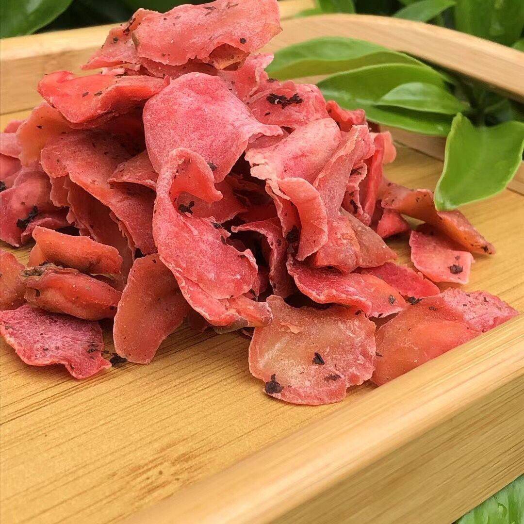 大理微山特产紫苏木瓜,玫瑰木瓜,紫苏干橄榄,酸木瓜,糖醋木瓜