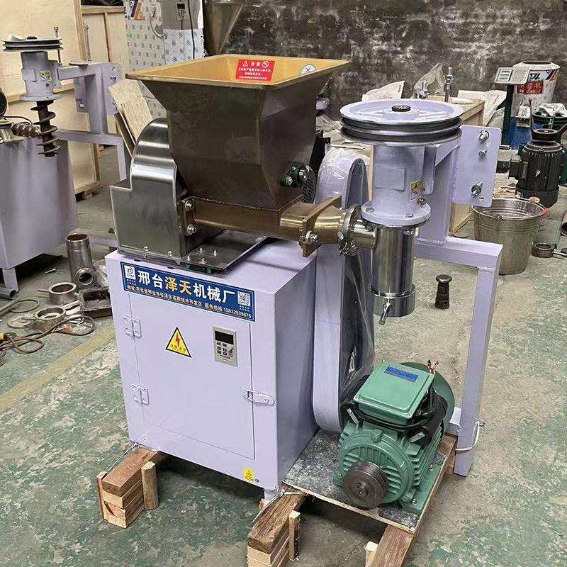 大型双螺旋全自动自熟100型150型牛筋面辣条机商用软辣条机厂家