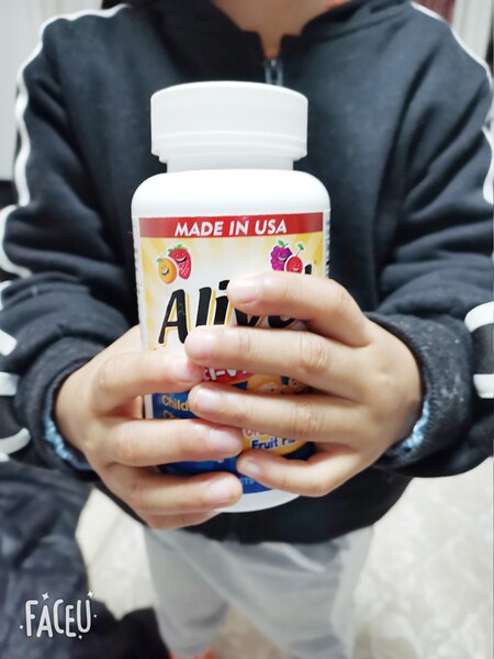 临期 改善挑食 美国进口 Nature’s Way Alive儿童综合维生素片 120片 天猫优惠券折后￥78包邮包税（￥98-20）