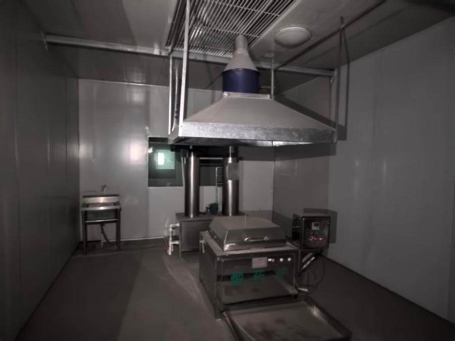 4月27日商丘市药业公司名下的机器设备（带式干燥机、润药机、往复直线式切药机、转盘式切药机、炒药机、小剂量称重包装机等60项）网络拍卖公告