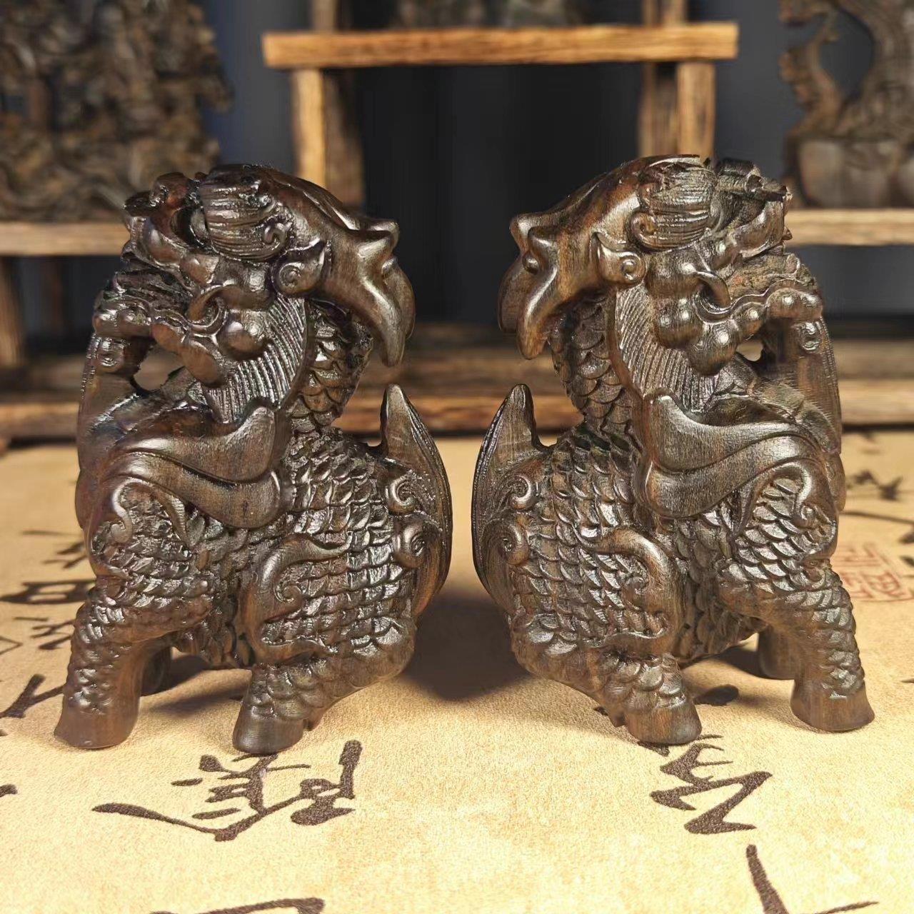 沉香大献瑞麒麟文玩把件男士盘玩实木雕刻工艺品摆件送礼装饰
