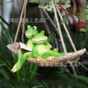 跨境新品树挂青蛙摆件庭院花园庭院阳台创意荡秋千家居装饰品挂件
