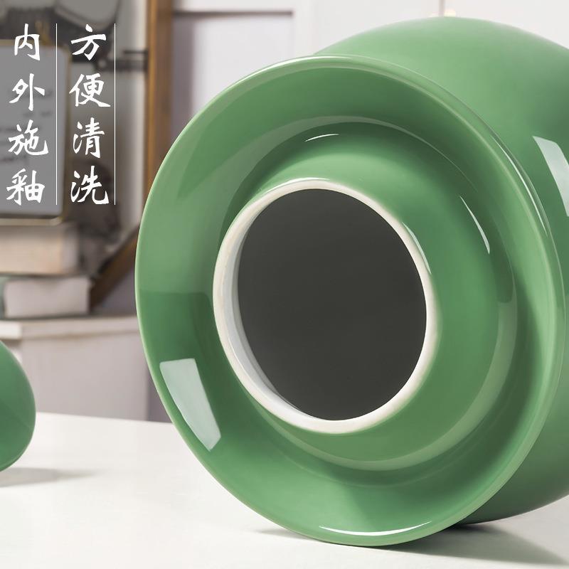 坛子家用菜陶瓷带盖密封腌菜坛子土泡陶老式酸咸菜坛子686菜罐中