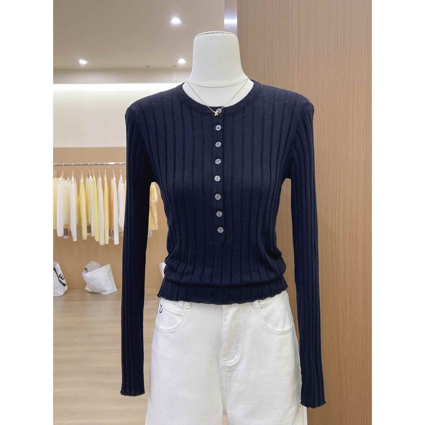 广州十三行韩货藏青色坑条长袖针织打底衫女秋季内搭修身显瘦上衣