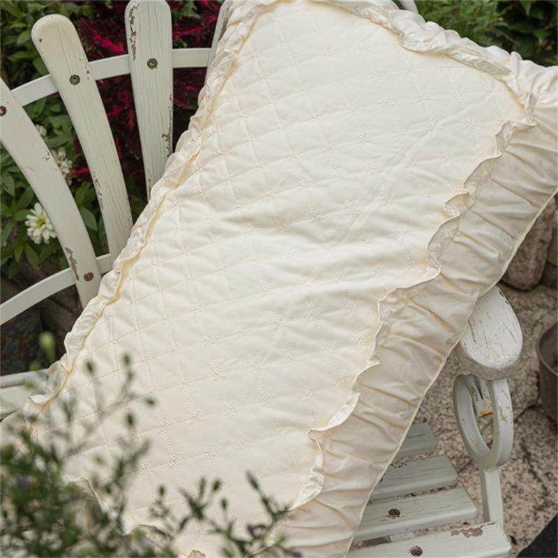 2024新款法式花边绗绣枕枕头枕芯