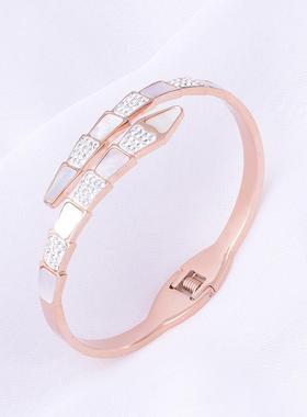 玫瑰金不锈钢时尚潮流白色手镯