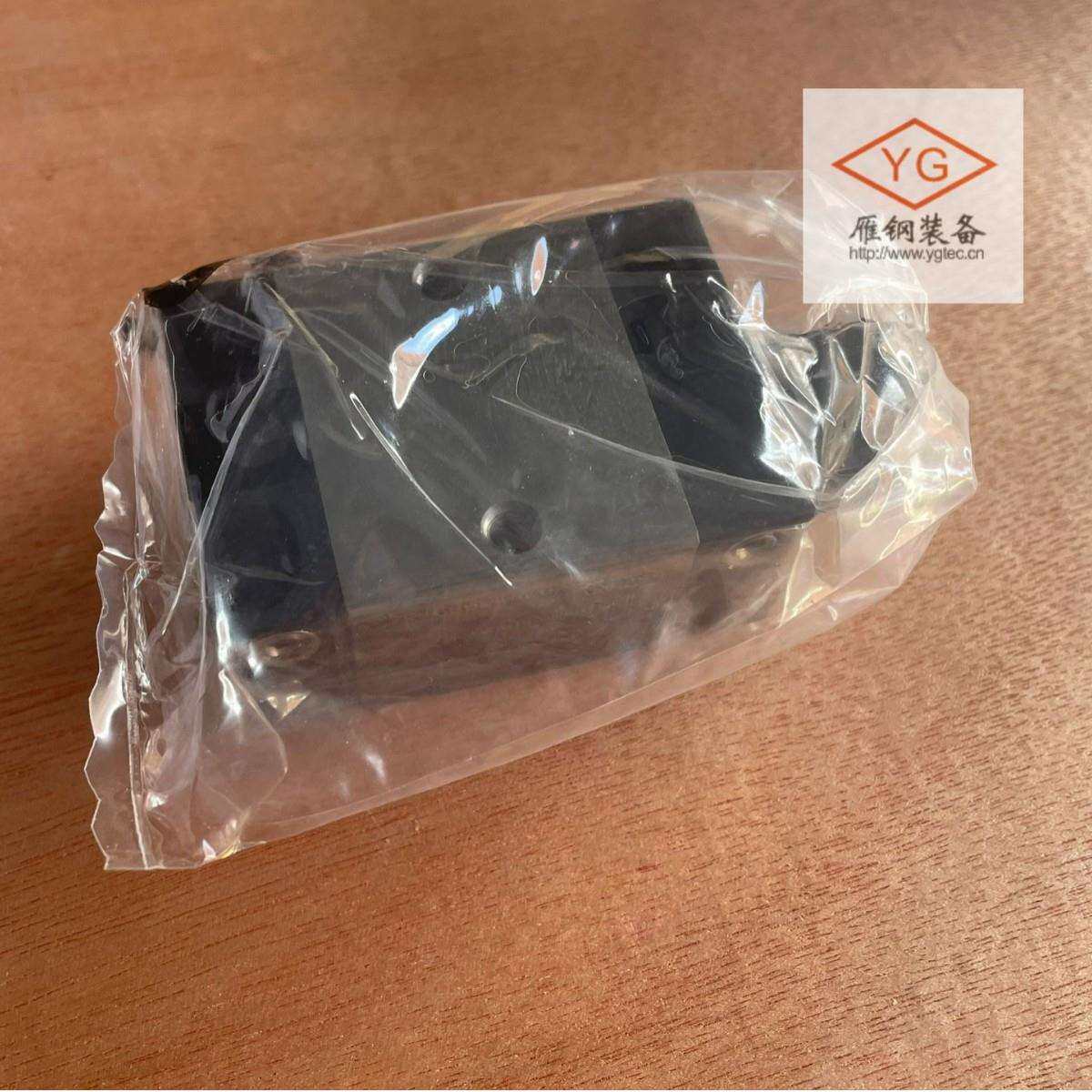 德国rexroth力士乐直线滚珠导轨滑块 R166621320 高精度线性轴承