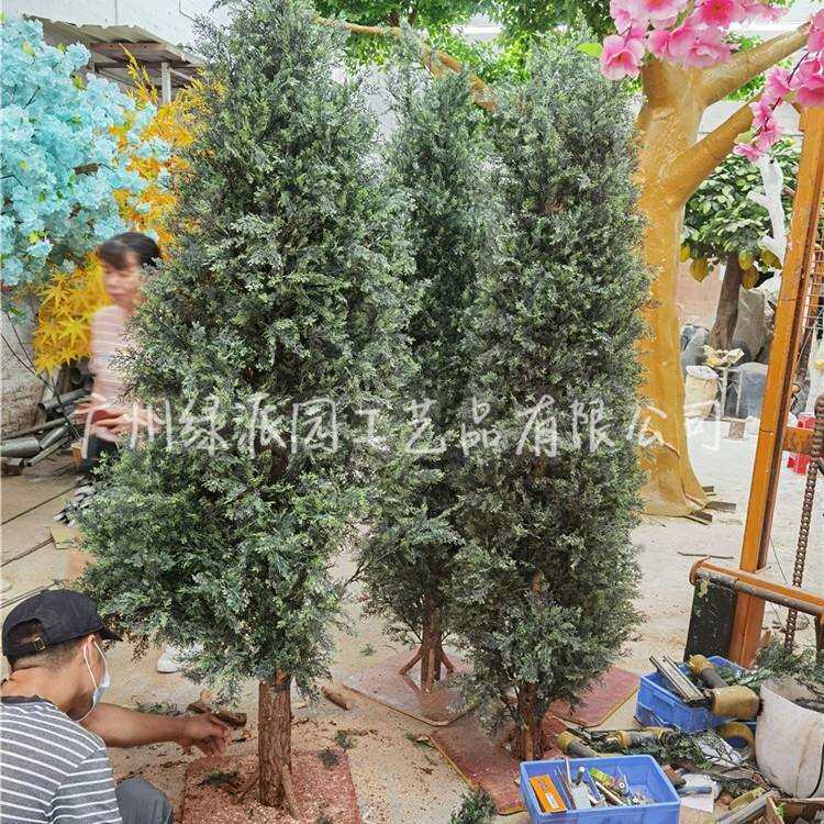 仿真红豆杉树水杉树大型假树摆件房地产景观园林人造假树摆件装饰
