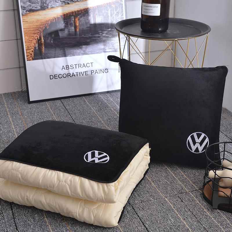 正品车上抱枕被子能两车用三合被一多功四季汽靠枕小子抱枕两用包