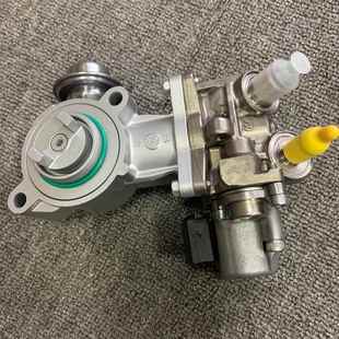 适用于奔驰M271高压燃油泵A2710703501A2710702201A2710703701