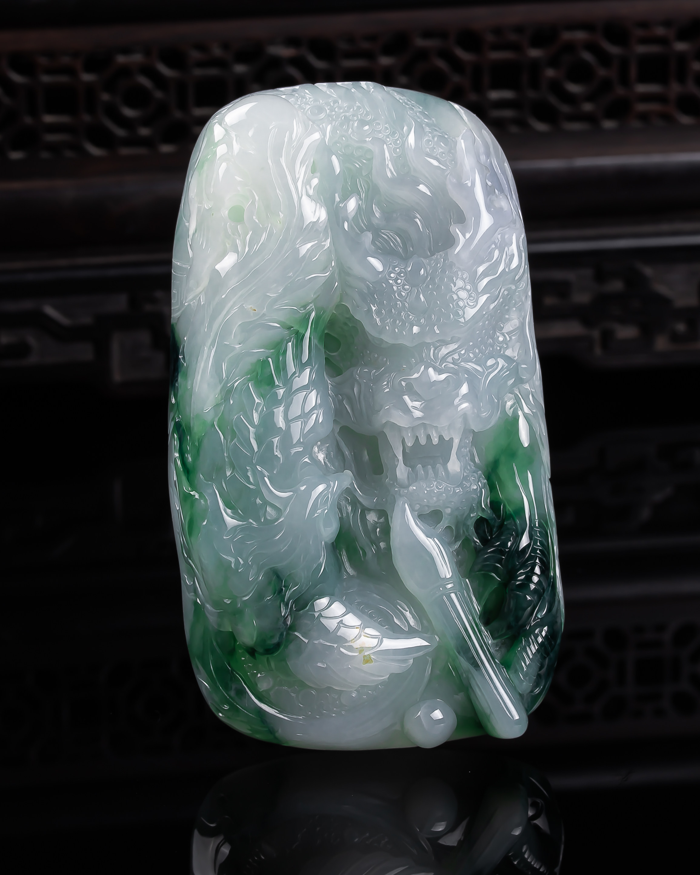 缅甸天然真品翡翠冰蓝满色飘花高端精品闪拍龙凤牌玉石吊坠80.14g
