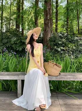 初夏绝美吊带穿搭半身裙两件套2026夏季新款时尚连衣裙子一整套装