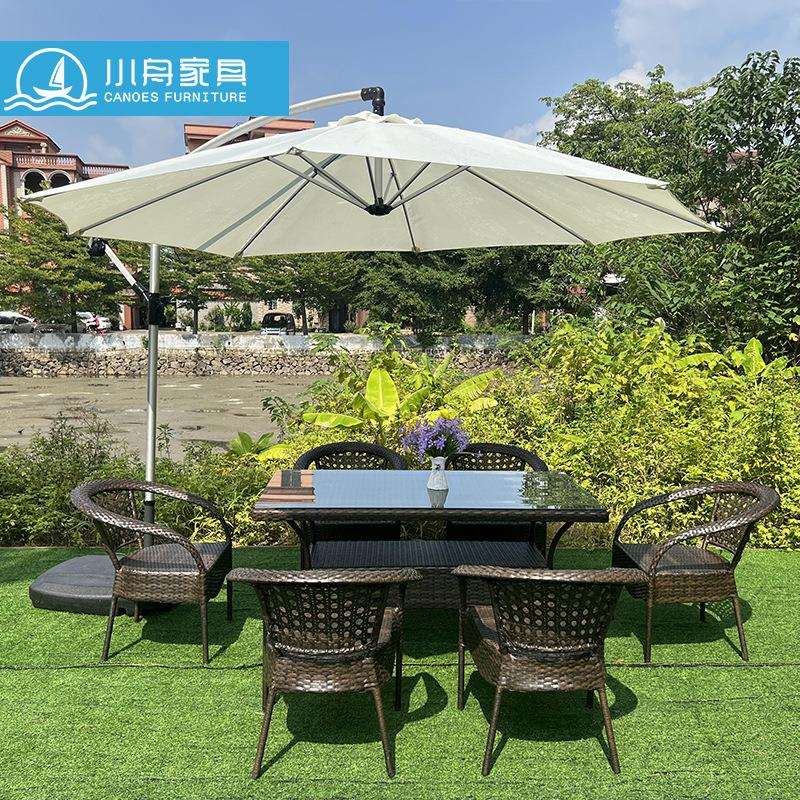 户外别墅庭院藤椅三件套组合室外奶茶店酒店手工藤编防水防晒桌椅