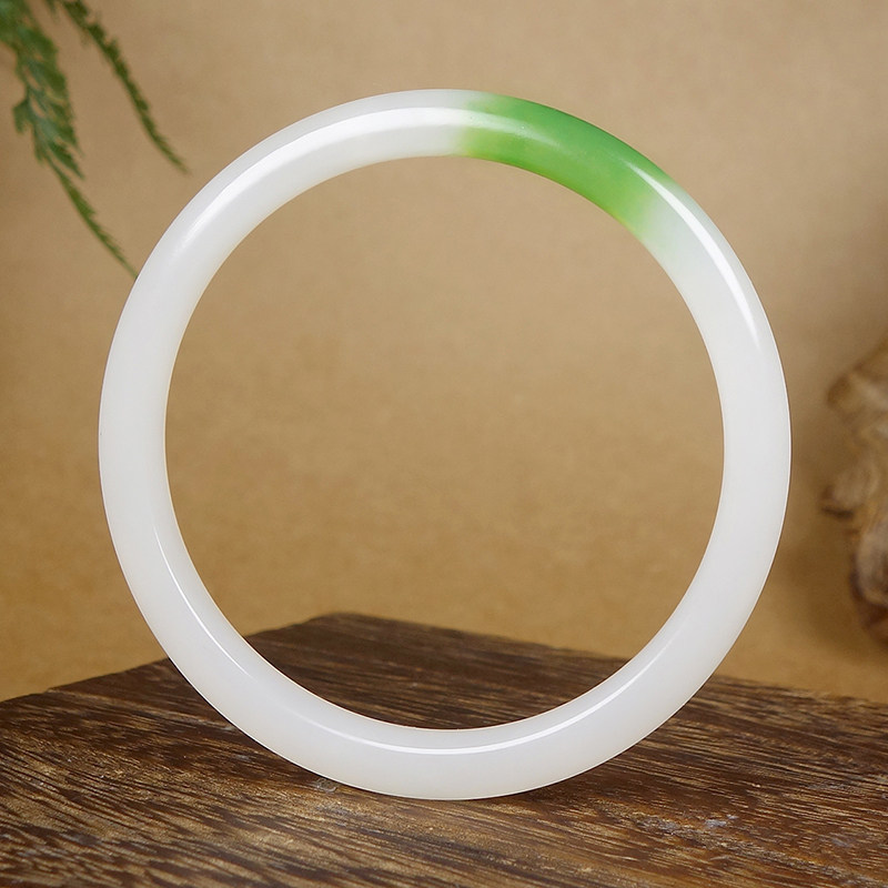 稀缺带翠新疆和田玉羊脂白玉高贵优雅平安手镯内径24.93克60mm