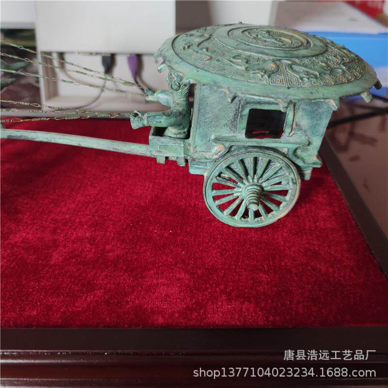青铜天子驾六铜马雕塑厂 旅游区大号型玻璃钢仿铜天子驾六摆件