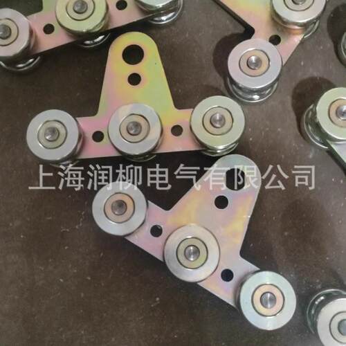 六轮板式滑车，吊移门专用滑轮，C型钢轨道滑槽W65