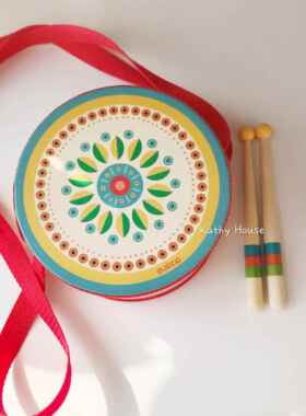 正品法国dje持c/o宝宝手摇铃敲手拍敲鼓小鼓儿童音乐奥尔夫打击乐