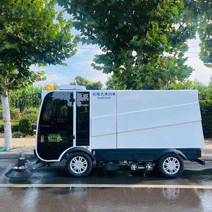 电动扫地车环卫驾驶式扫地车景区公园电动洗扫车