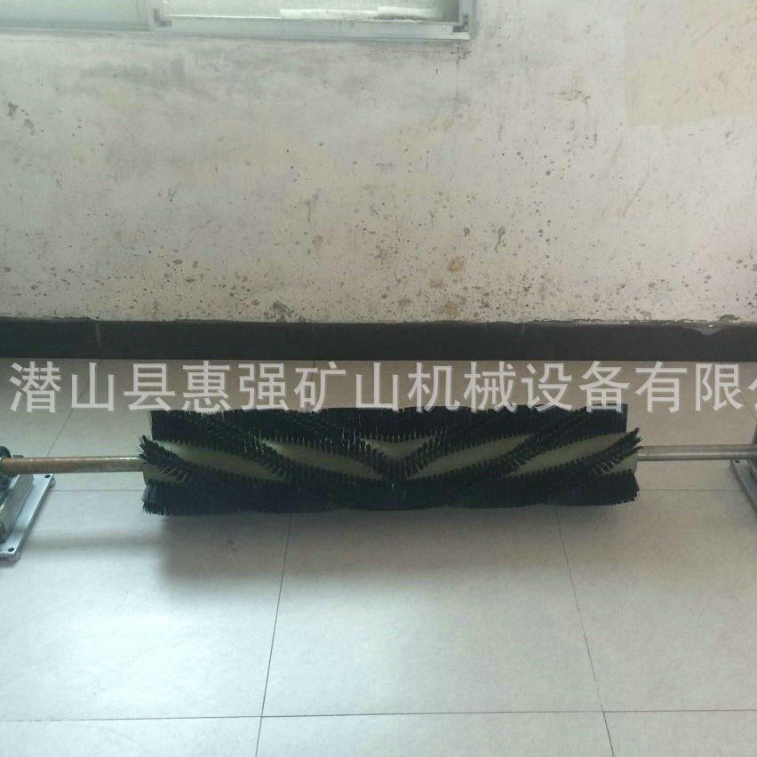 电动旋转尼龙毛刷毛刷辊皮带输送耐磨刮泥板效传送带带式输送带